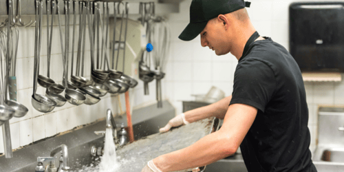 3 Reasons People are Stuck in Low-Paying Roles